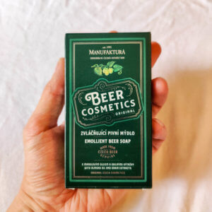 手を労るビアソープ(石鹸)